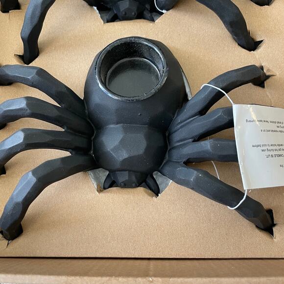 Black Spider Candle Holders 9" Resin Spooky Creepy Halloween Decor Set of 2 New - Picture 7 of 7